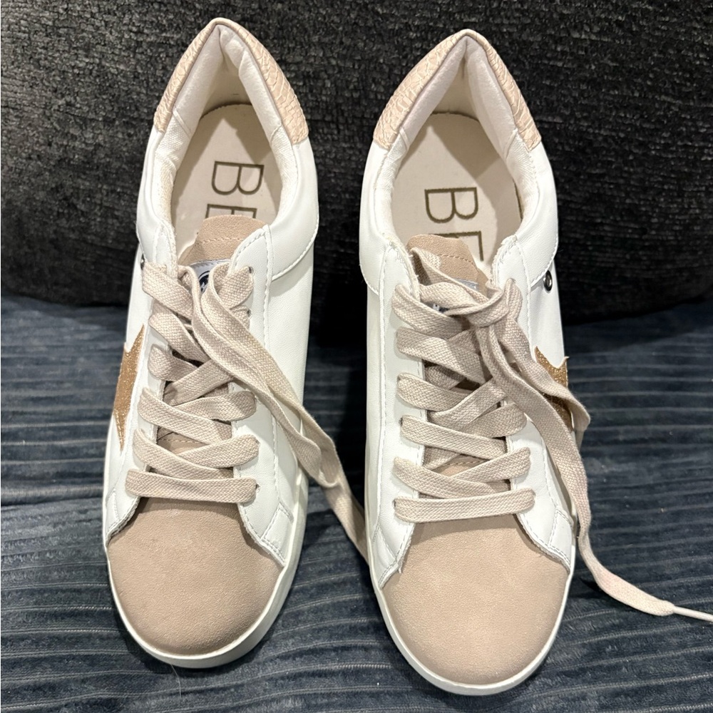 Beach by Matisse Beige and White Women's Melody Sneakers